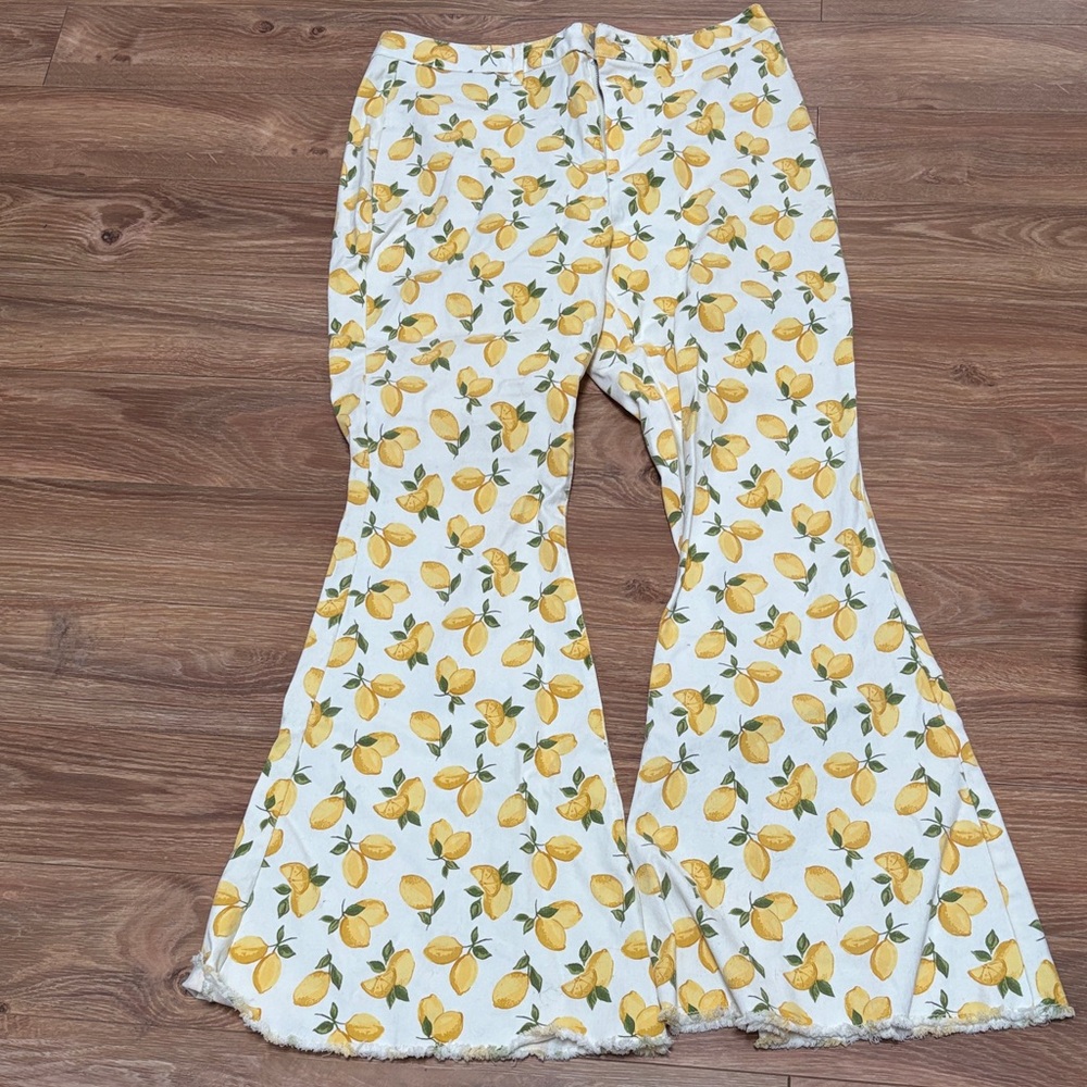 Versona Lemon Print Wide Leg Pants